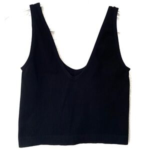 Colsie Black Ribbed Crop Top Size Large